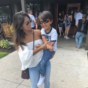 Meet your Posher, Jovie